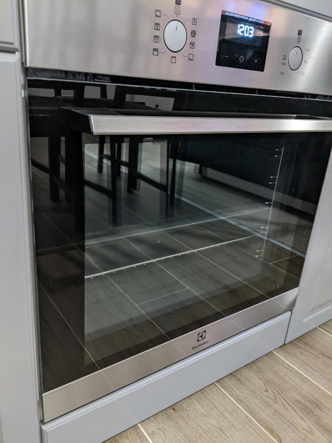 Dumbravita  Alina'S Deluxe Apartment And Free Private Parking מראה חיצוני תמונה